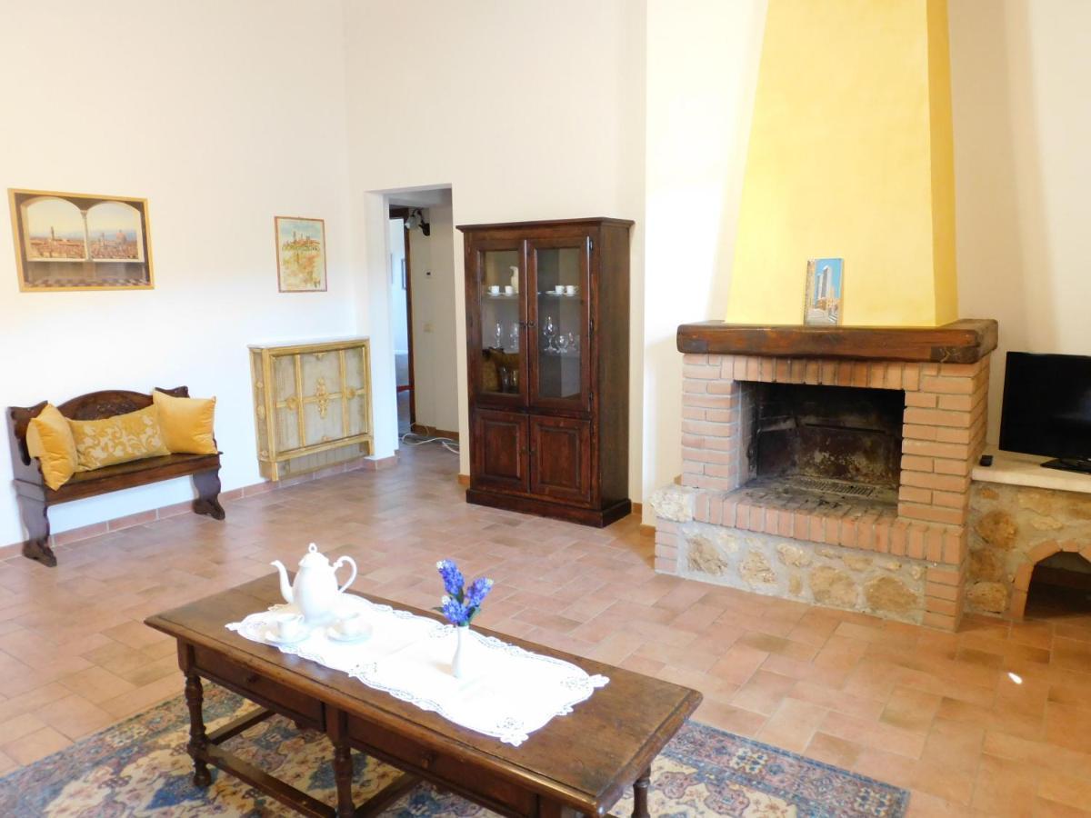 Casa Vacanze Senesi San Gimignano Luaran gambar